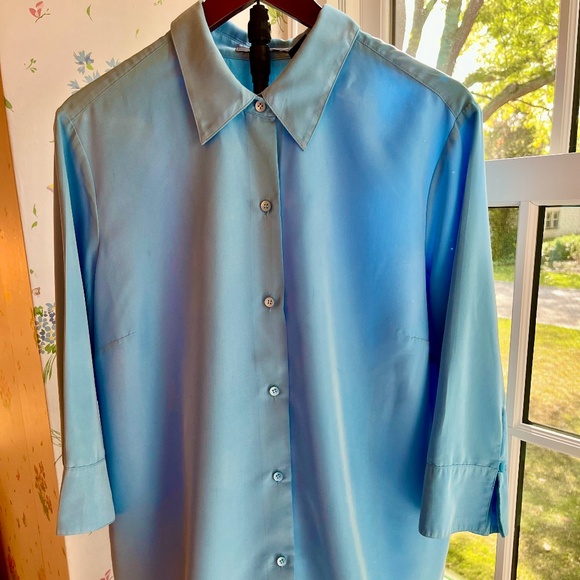 Liz Claiborne Rayon Viscose/Poly Button Down Blouse - Picture 1 of 4